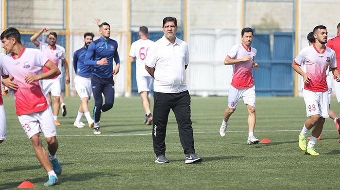 Nassaji Mazandaran F.C Training Session