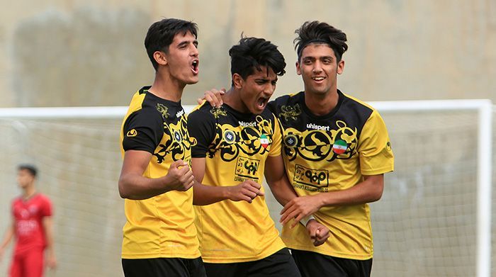 Sepahan 3 v 0 Nassaji Mazandaran F.C.