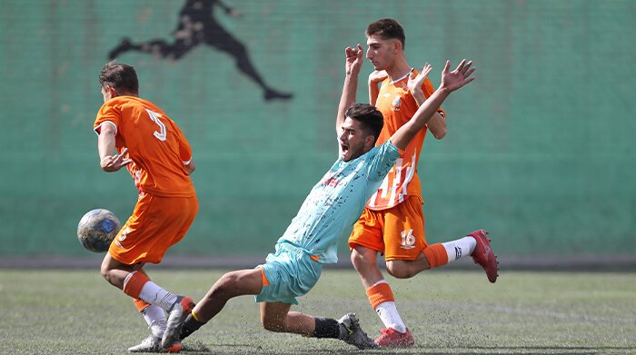 Foolad Kaveh 1 v 3 Saipa