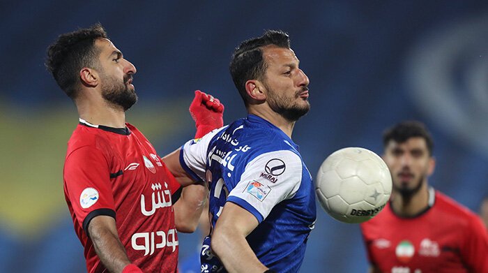 Esteghlal 2 v 1 Tractor S.C.