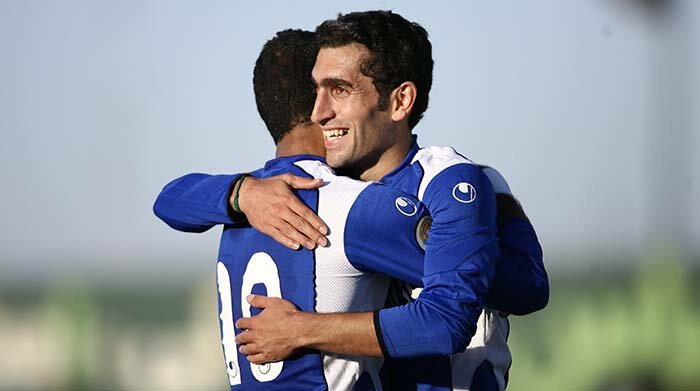 PAS Hamedan F.C. 2 v 4 Esteghlal