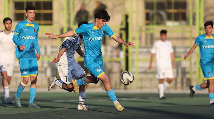 Tavana 2 v 0 Esteghlal