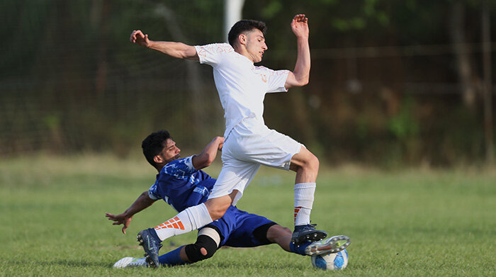 Esteghlal Novin Bojnurd 3 v 2 Mes Soongoun F.C.