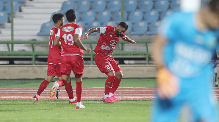 Persepolis 2 v ۰ Aluminium Arak