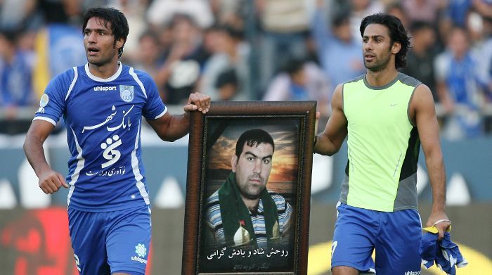 Esteghlal ۱ v ۰ Persepolis