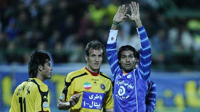 Sepahan 2 v ۱ Esteghlal