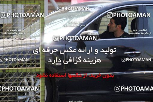 1032644, تهران, ایران, فصل ۹۱-۹۰ لیگ برتر فوتبال ایران، 1390/06/28، ورزشگاه شهید درفشی فر، جلسه تمرینی تیم فوتبال پرسپولیس