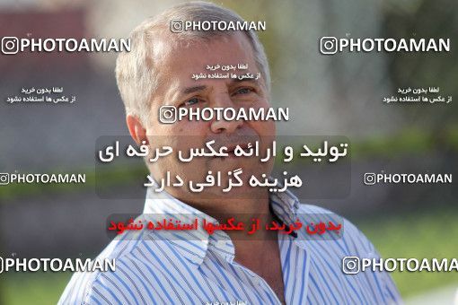 1033244, تهران, ایران, فصل ۹۱-۹۰ لیگ برتر فوتبال ایران، 1390/07/02، ورزشگاه شهید درفشی فر، جلسه تمرینی تیم فوتبال پرسپولیس