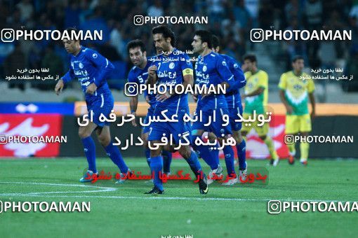 1040434, Tehran, [*parameter:4*], Iran Pro League، Persian Gulf Cup، 2011-12 season، First Leg، Week 10، Esteghlal ۱ v ۱ Rah Ahan on 2011/10/14 at Azadi Stadium