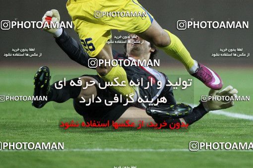 1042012, Tehran, [*parameter:4*], Iran Pro League، Persian Gulf Cup، 2011-12 season، First Leg، Week 11، Persepolis ۰ v ۰ Naft Tehran on 2011/10/21 at Azadi Stadium