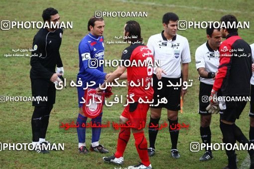 1045181, Rasht, Iran, Iran Pro League، Persian Gulf Cup، 2011-12 season، First Leg، Week 12، Damash Gilan 2 v 3 Persepolis on 2011/10/29 at Shahid Dr. Azodi Stadium