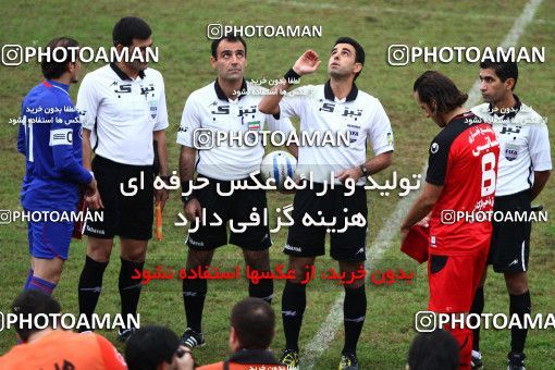 1045180, Rasht, Iran, Iran Pro League، Persian Gulf Cup، 2011-12 season، First Leg، Week 12، Damash Gilan 2 v 3 Persepolis on 2011/10/29 at Shahid Dr. Azodi Stadium