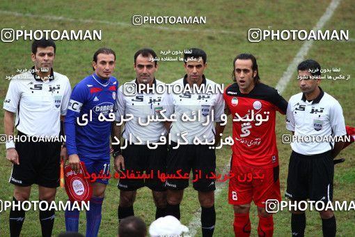 1045149, Rasht, Iran, Iran Pro League، Persian Gulf Cup، 2011-12 season، First Leg، Week 12، Damash Gilan 2 v 3 Persepolis on 2011/10/29 at Shahid Dr. Azodi Stadium