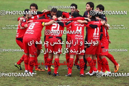 1045260, Rasht, Iran, Iran Pro League، Persian Gulf Cup، 2011-12 season، First Leg، Week 12، Damash Gilan 2 v 3 Persepolis on 2011/10/29 at Shahid Dr. Azodi Stadium