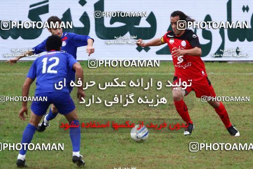 1045253, Rasht, Iran, Iran Pro League، Persian Gulf Cup، 2011-12 season، First Leg، Week 12، Damash Gilan 2 v 3 Persepolis on 2011/10/29 at Shahid Dr. Azodi Stadium