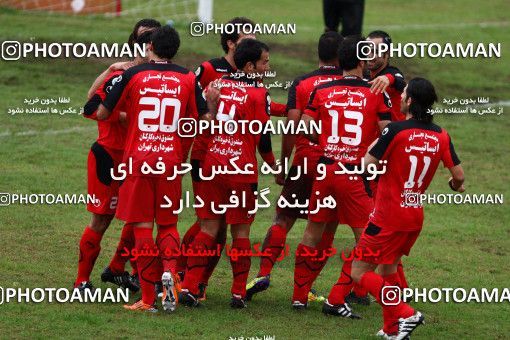 1045153, Rasht, Iran, Iran Pro League، Persian Gulf Cup، 2011-12 season، First Leg، Week 12، Damash Gilan 2 v 3 Persepolis on 2011/10/29 at Shahid Dr. Azodi Stadium