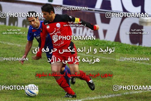 1045164, Rasht, Iran, Iran Pro League، Persian Gulf Cup، 2011-12 season، First Leg، Week 12، Damash Gilan 2 v 3 Persepolis on 2011/10/29 at Shahid Dr. Azodi Stadium