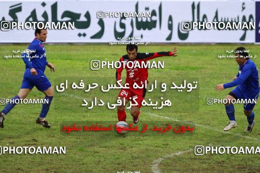 1045206, Rasht, Iran, Iran Pro League، Persian Gulf Cup، 2011-12 season، First Leg، Week 12، Damash Gilan 2 v 3 Persepolis on 2011/10/29 at Shahid Dr. Azodi Stadium