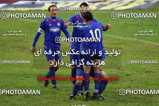 1045308, Rasht, Iran, Iran Pro League، Persian Gulf Cup، 2011-12 season، First Leg، Week 12، Damash Gilan 2 v 3 Persepolis on 2011/10/29 at Shahid Dr. Azodi Stadium