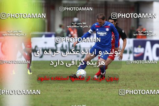 1045430, Rasht, Iran, Iran Pro League، Persian Gulf Cup، 2011-12 season، First Leg، Week 12، Damash Gilan 2 v 3 Persepolis on 2011/10/29 at Shahid Dr. Azodi Stadium