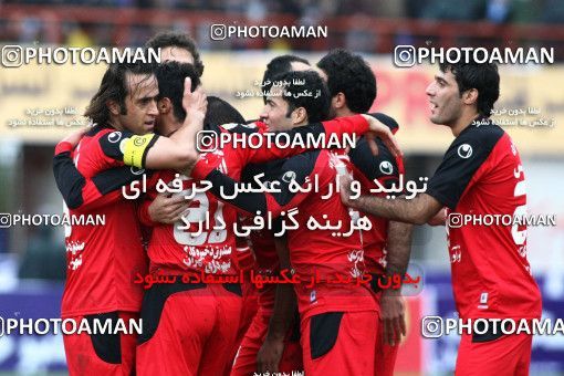 1045369, Rasht, Iran, Iran Pro League، Persian Gulf Cup، 2011-12 season، First Leg، Week 12، Damash Gilan 2 v 3 Persepolis on 2011/10/29 at Shahid Dr. Azodi Stadium