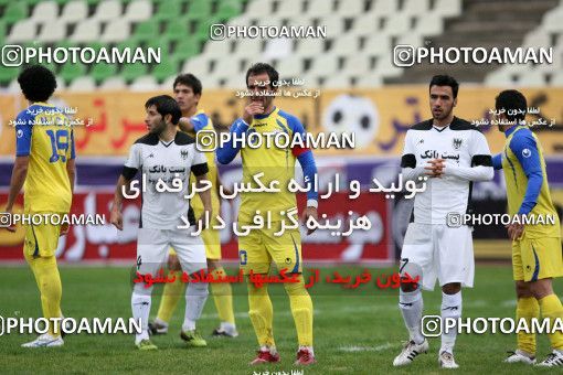 1045531, Tehran, Iran, Iran Pro League، Persian Gulf Cup، 2011-12 season، First Leg، Week 12، Naft Tehran 2 v ۱ Shahin Boushehr on 2011/10/29 at Shahid Dastgerdi Stadium