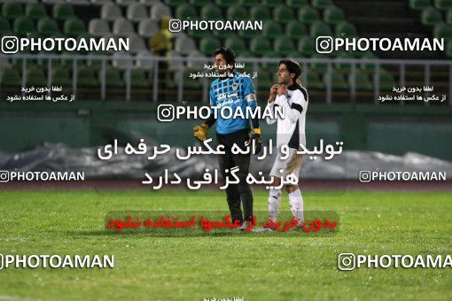 1045582, Tehran, Iran, Iran Pro League، Persian Gulf Cup، 2011-12 season، First Leg، Week 12، Naft Tehran 2 v ۱ Shahin Boushehr on 2011/10/29 at Shahid Dastgerdi Stadium