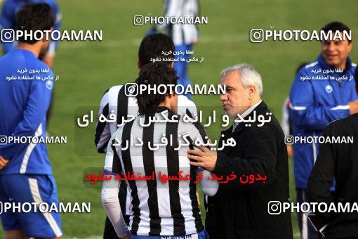 1046664, Tehran, , Esteghlal Football Team Training Session on 2011/11/18 at Shahid Dastgerdi Stadium