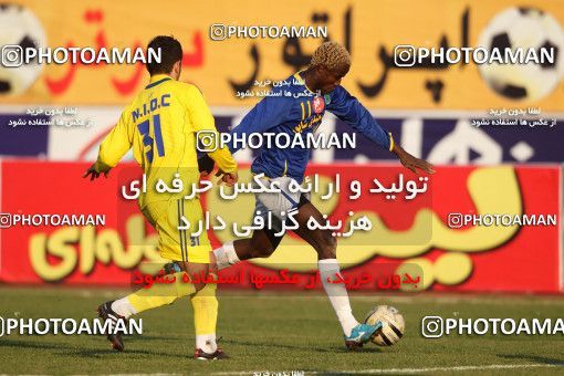 1406842, Tehran, [*parameter:4*], لیگ برتر فوتبال ایران، Persian Gulf Cup، Week 15، First Leg، Naft Tehran 1 v 3 Sanat Naft Abadan on 2011/12/03 at Shahid Dastgerdi Stadium