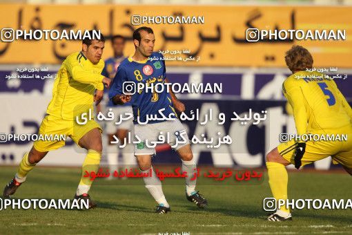 1406934, Tehran, [*parameter:4*], Iran Pro League، Persian Gulf Cup، 2011-12 season، First Leg، Week 15، Naft Tehran ۱ v 3 Sanat Naft Abadan on 2011/12/03 at Shahid Dastgerdi Stadium