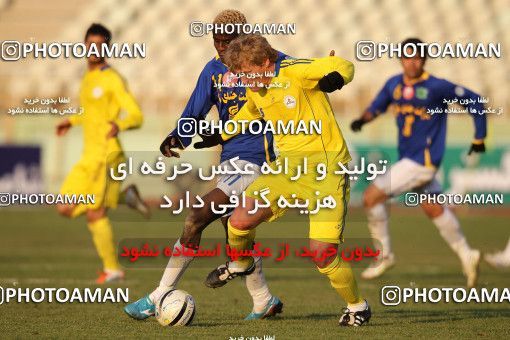 1406882, Tehran, [*parameter:4*], Iran Pro League، Persian Gulf Cup، 2011-12 season، First Leg، Week 15، Naft Tehran ۱ v 3 Sanat Naft Abadan on 2011/12/03 at Shahid Dastgerdi Stadium