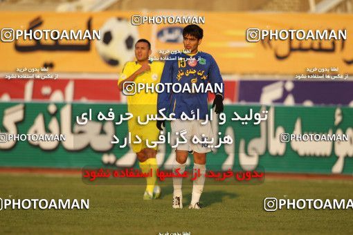 1406989, Tehran, [*parameter:4*], Iran Pro League، Persian Gulf Cup، 2011-12 season، First Leg، Week 15، Naft Tehran ۱ v 3 Sanat Naft Abadan on 2011/12/03 at Shahid Dastgerdi Stadium