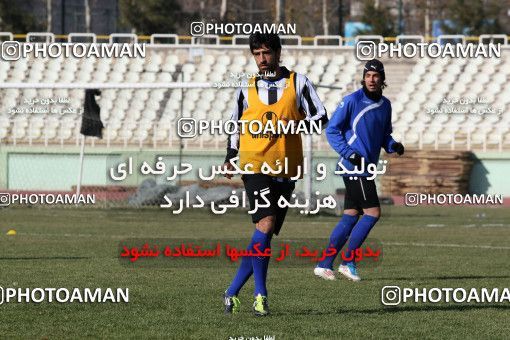 1049453, Tehran, , Esteghlal Football Team Training Session on 2011/12/11 at Shahid Dastgerdi Stadium