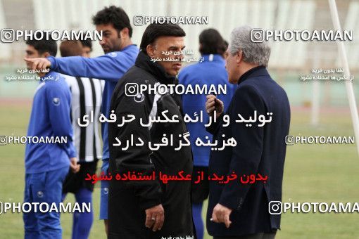 1049897, Tehran, , Esteghlal Football Team Training Session on 2011/12/25 at Shahid Dastgerdi Stadium