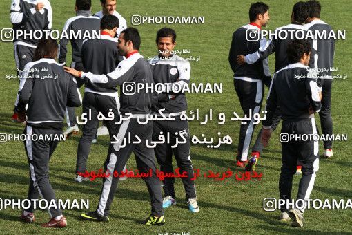 1050156, Tehran, , Persepolis Football Team Training Session on 2011/12/25 at Derafshifar Stadium