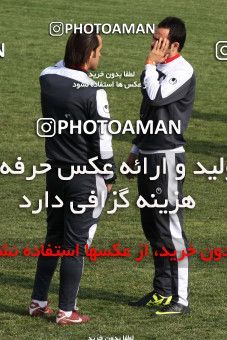 1050113, Tehran, , Persepolis Football Team Training Session on 2011/12/25 at Derafshifar Stadium