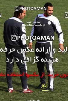 1050154, Tehran, , Persepolis Football Team Training Session on 2011/12/25 at Derafshifar Stadium