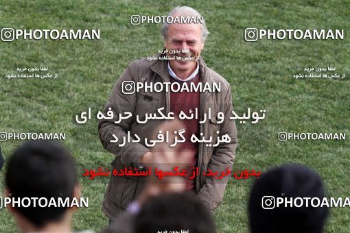 1050041, Tehran, , Persepolis Football Team Training Session on 2011/12/25 at Derafshifar Stadium