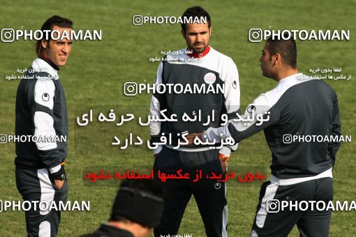 1050233, Tehran, , Persepolis Football Team Training Session on 2011/12/25 at Derafshifar Stadium