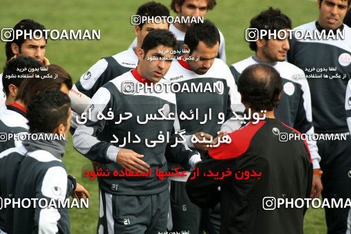 1050164, Tehran, , Persepolis Football Team Training Session on 2011/12/25 at Derafshifar Stadium