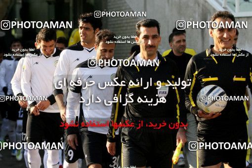 1050422, Tehran, [*parameter:4*], Iran Pro League، Persian Gulf Cup، 2011-12 season، Second Leg، Week 18، Naft Tehran ۱ v ۰ Fajr-e Sepasi Shiraz on 2012/01/05 at Shahid Dastgerdi Stadium