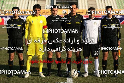 1050436, Tehran, [*parameter:4*], Iran Pro League، Persian Gulf Cup، 2011-12 season، Second Leg، Week 18، Naft Tehran ۱ v ۰ Fajr-e Sepasi Shiraz on 2012/01/05 at Shahid Dastgerdi Stadium