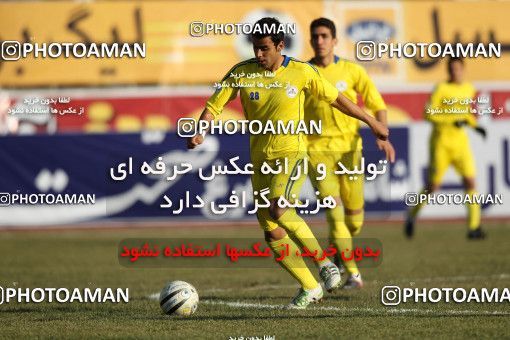 1050636, Tehran, [*parameter:4*], Iran Pro League، Persian Gulf Cup، 2011-12 season، Second Leg، Week 18، Naft Tehran ۱ v ۰ Fajr-e Sepasi Shiraz on 2012/01/05 at Shahid Dastgerdi Stadium