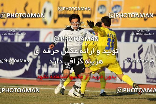 1050621, Tehran, [*parameter:4*], Iran Pro League، Persian Gulf Cup، 2011-12 season، Second Leg، Week 18، Naft Tehran ۱ v ۰ Fajr-e Sepasi Shiraz on 2012/01/05 at Shahid Dastgerdi Stadium