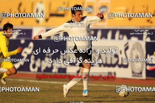 1050632, Tehran, [*parameter:4*], Iran Pro League، Persian Gulf Cup، 2011-12 season، Second Leg، Week 18، Naft Tehran ۱ v ۰ Fajr-e Sepasi Shiraz on 2012/01/05 at Shahid Dastgerdi Stadium