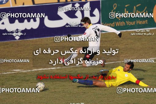 1052607, Tehran, [*parameter:4*], Iran Pro League، Persian Gulf Cup، 2011-12 season، Second Leg، Week 22، Naft Tehran ۰ v ۱ Sepahan on 2012/01/25 at Shahid Dastgerdi Stadium