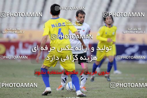 1052759, Tehran, [*parameter:4*], Iran Pro League، Persian Gulf Cup، 2011-12 season، Second Leg، Week 22، Naft Tehran ۰ v ۱ Sepahan on 2012/01/25 at Shahid Dastgerdi Stadium