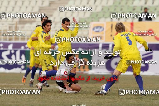 1052818, Tehran, [*parameter:4*], Iran Pro League، Persian Gulf Cup، 2011-12 season، Second Leg، Week 22، Naft Tehran ۰ v ۱ Sepahan on 2012/01/25 at Shahid Dastgerdi Stadium