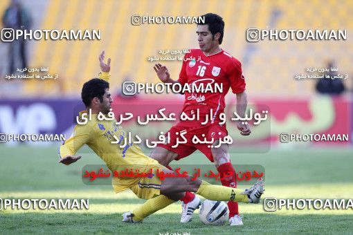 1053472, Tehran, [*parameter:4*], Iran Pro League، Persian Gulf Cup، 2011-12 season، Second Leg، Week 24، Naft Tehran ۱ v ۱ Tractor S.C. on 2012/02/03 at Shahid Dastgerdi Stadium