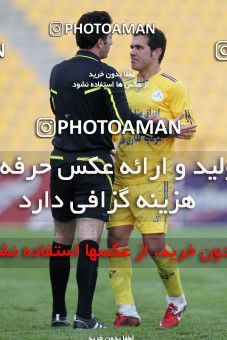 1053555, Tehran, [*parameter:4*], Iran Pro League، Persian Gulf Cup، 2011-12 season، Second Leg، Week 24، Naft Tehran ۱ v ۱ Tractor S.C. on 2012/02/03 at Shahid Dastgerdi Stadium